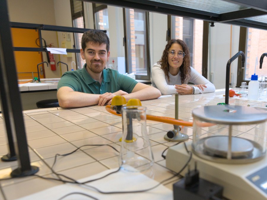 Verónica Soto y Carlos Valiente (Universidad de Oviedo)